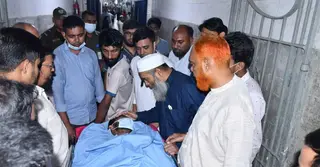 নুরকে দেখতে হাসপাতালে জামায়াত নায়েবে আমির মুজিবুর রহমান